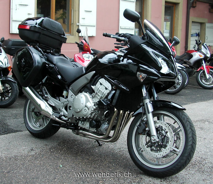 honda_cbf1000_I0009_w_h6001.jpg