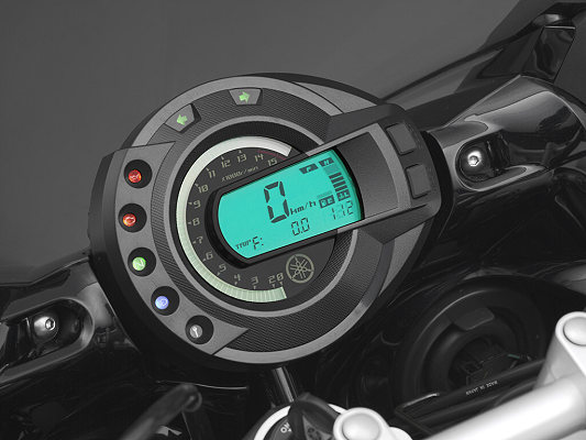 Yamaha_FZ6_Fazer_2004_compteurs_stmz.jpg