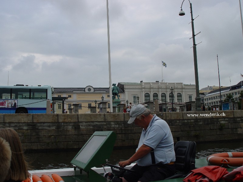 DSC01445_w.jpg